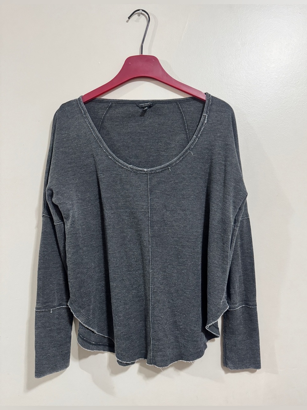 Lucky Brand Charcoal Gray Thermal Top Raw Seam Relaxed Boho Grunge L